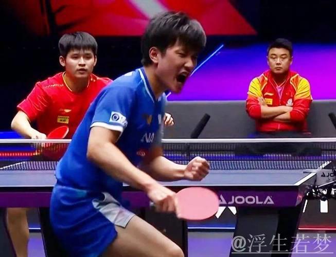 世乒联总决赛男单半决赛精彩对决:张本智和迎战林诗栋 世乒联总决赛男单半决赛精彩对决:张本智和迎战林诗栋